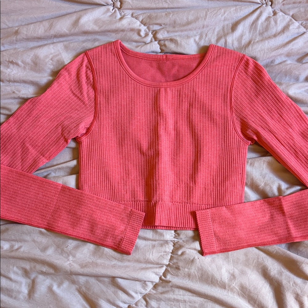 Lululemon Ebb to Street Long Sleeve Shirt in Pale Raseberry - Picture 4 of 11